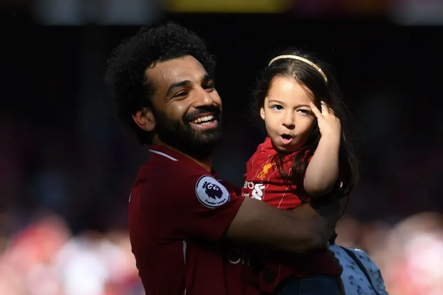 محمد صلاح وابنته مكة