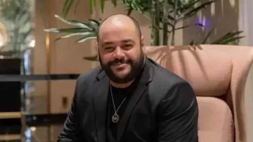 محمد ممدوح يشارك بـ”خد وهات”...