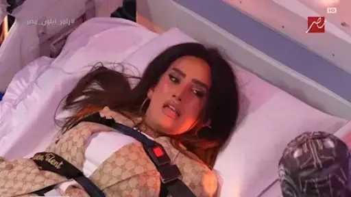 زينة تنهار بسبب ”رامز إيلون...