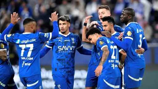 أزمة طاحنة في الهلال السعودي...