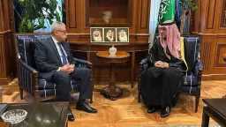 تعزيز العلاقات الثنائية.. سفير مصر...