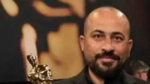 بعد فوزه بالأوسكار.. اعتقال المخرج...