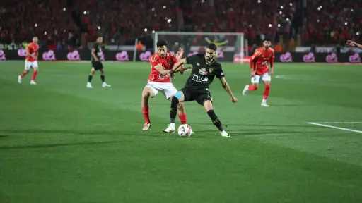 بعد زيزو.. نجم الزمالك يفتح...