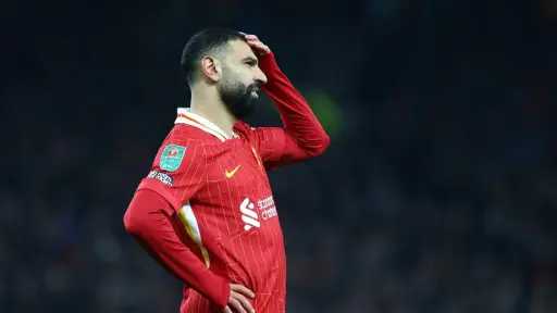 حقيقة تجديد عقد محمد صلاح...