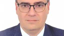 حاتم نبيل قائماً بعمل رئيس...