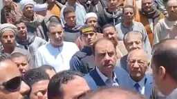 بعد الواقعة المشينة.. إقالة سكرتير...