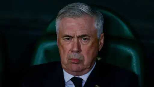 تفاصيل عرض الهلال السعودي للتعاقد...