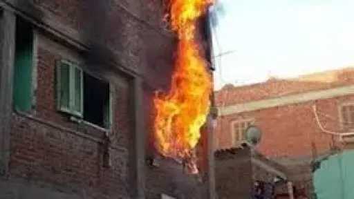 تسرب غاز يشعل حريقا داخل...
