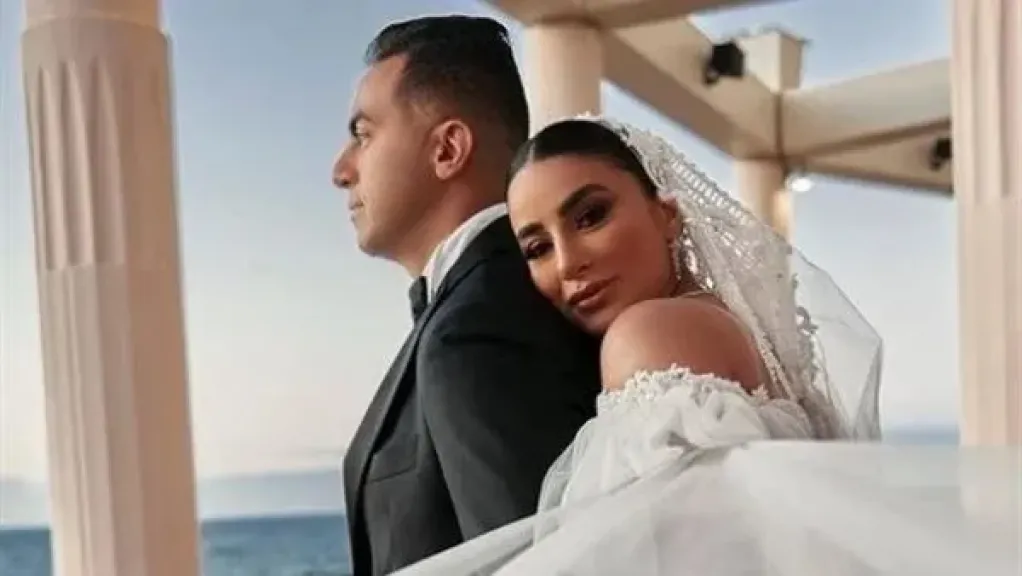 جوري بطر وطليقها