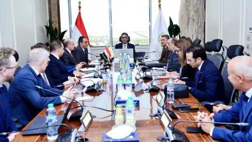 وزير التموين يبحث تعزيز نظم...