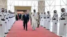 الرئيس السيسي يصل مطار حمد...