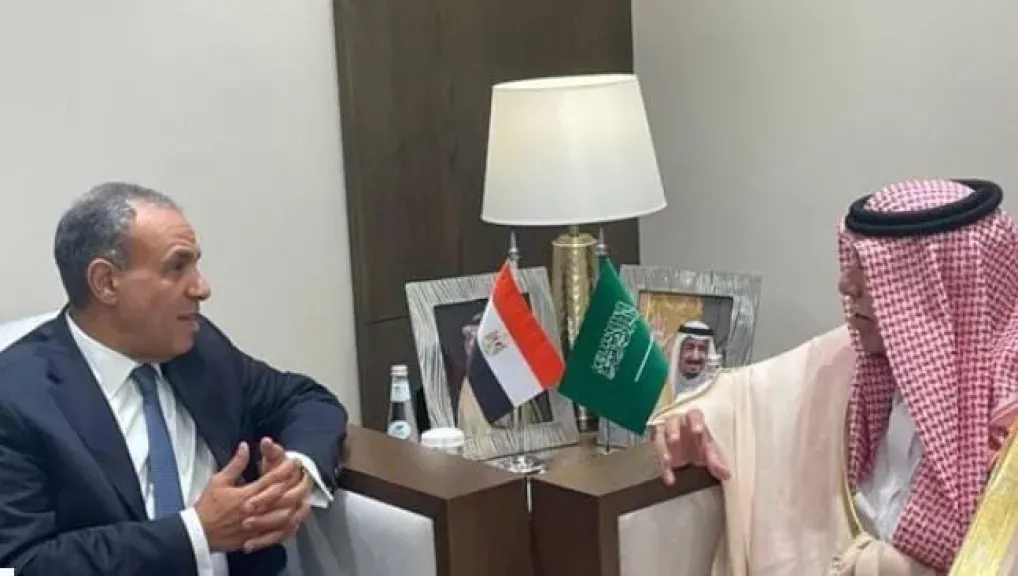 وزير الخارجية ووزير التجارة السعودي