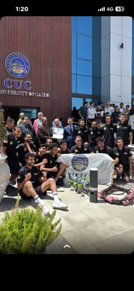 طلاب جامعة المدينة